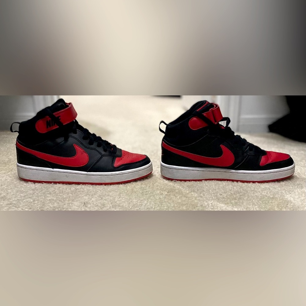 I’m selling Nike, color is black and red there size 7